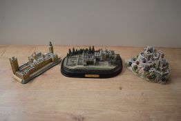 A group of three large Lilliput Lane models comprising Britain's Heritage 'Edinburgh Castle' and