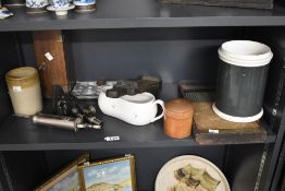 A quantity of Victorian Apothecary items