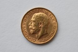 A George V 1911 Royal Mint Gold Sovereign, Rev, George And Dragon, 8.00 Grams