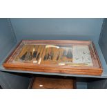 A fine collection of 19th and early 20th-century button hooks and shoe horns, to feature ebonised