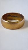 18ct Gold wedding band Weight 11.2g Size S