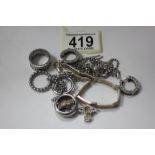 A QUANTITY OF WHITE METAL AND SILVER JEWELLERY INCLUDING; AN EARRING AND RING SET STAMPED 'BULGARI',