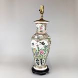CHINESE PORCELAIN TABLE LAMP BASE.