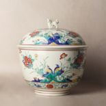 A large Japanese Kakiemon 'birds and flowers' pot and cover, Showa period, 20th century