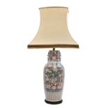 A large Chinese famille-rose 'figural' vase, 19th/20th century 十九/二十世紀 粉彩人物故事圖瓶