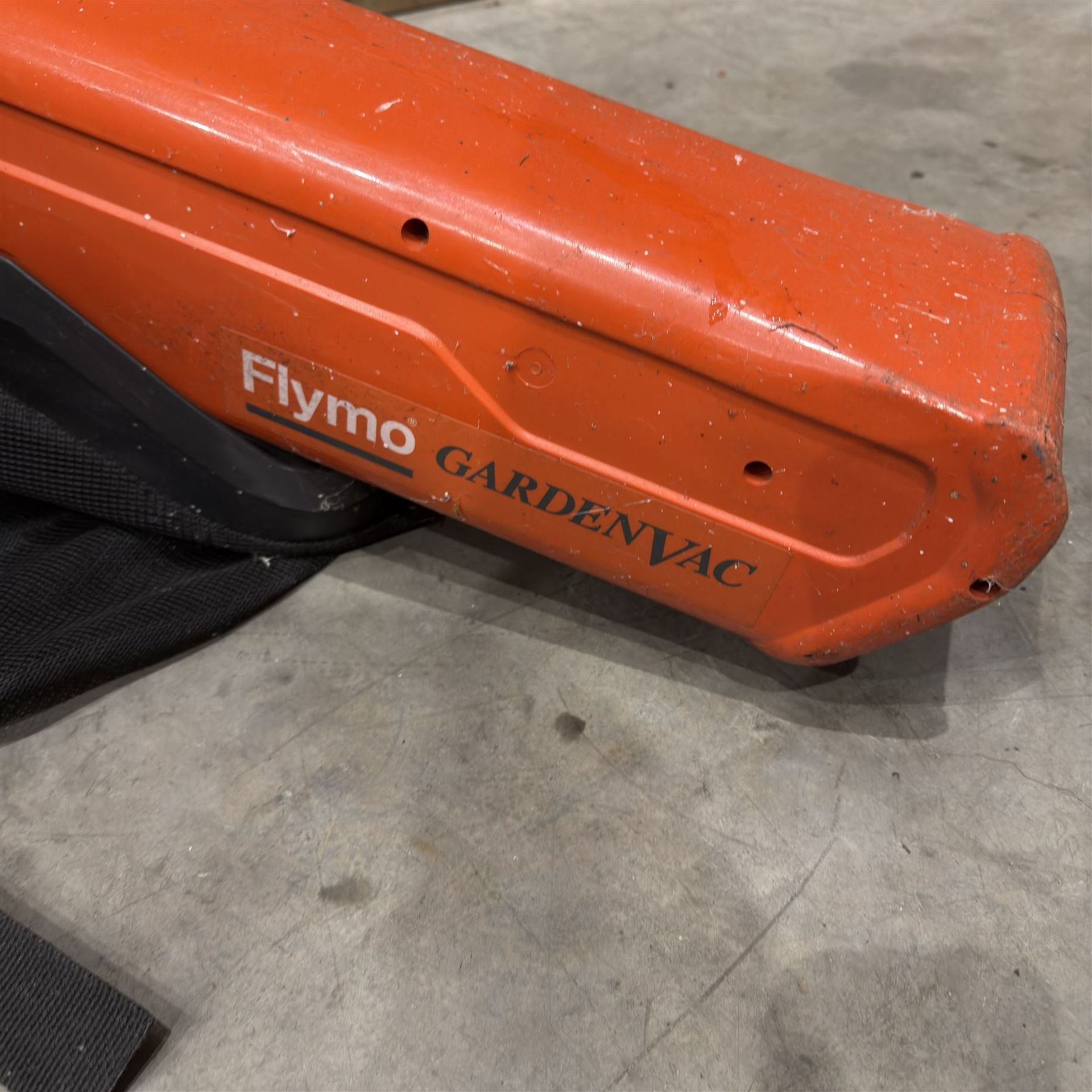 Webb 40v electric mower + Flymo GardenVac - Image 7 of 8