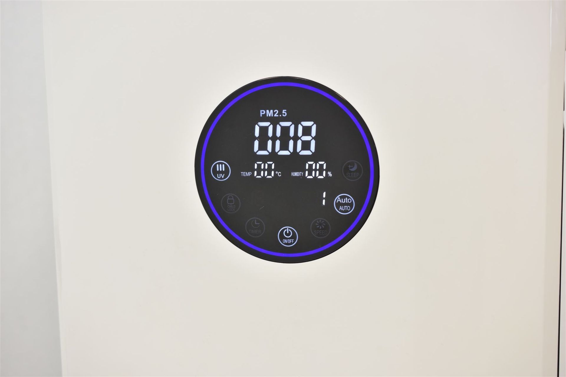 New - MAXVAC Medi 8 air purifier - Image 3 of 4