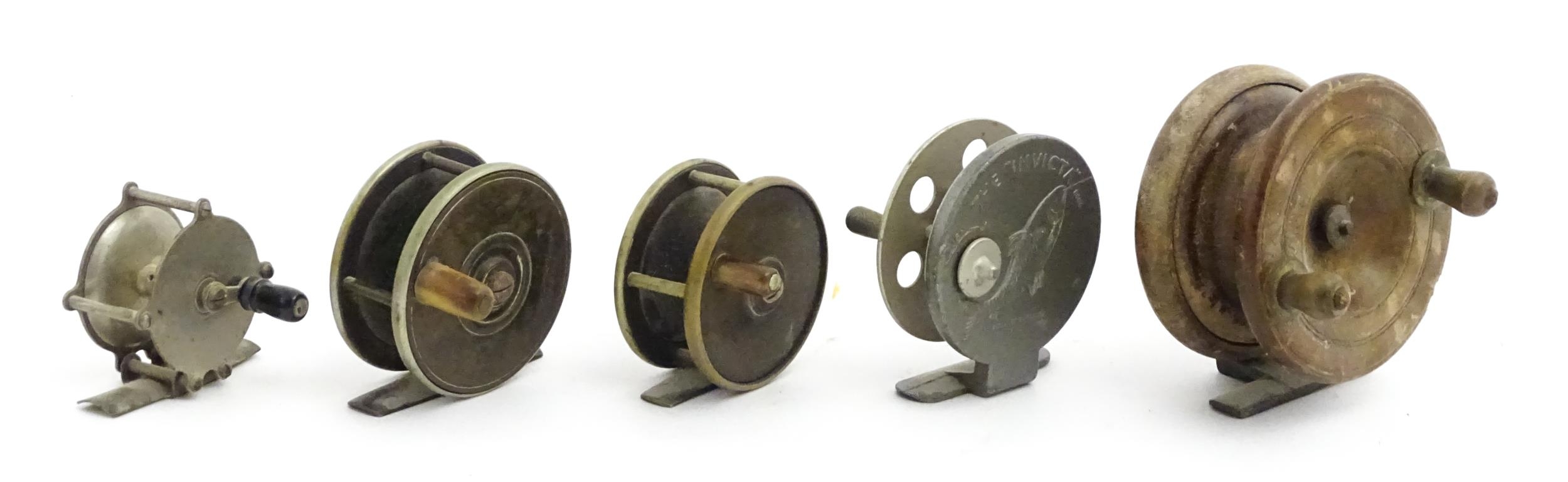 Five early to mid 20thC centrepin fishing reels. To include an aluminium example marked 'The - Image 5 of 13