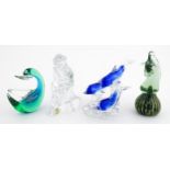 Four assorted glass paperweights / models to include a Mdina glass seahorse paperweight, unsigned, a
