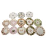 A COLLECTION OF ENGLISH PORCELAIN PLATES