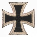 German military interest 1st Class design Iron Cross badge, the pin numbered 15, with fitted box.