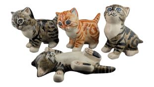 FOUR 1970S VINTAGE MAISIE SENESHALL CAT POTTERY FIGURES