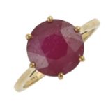 A 9ct gold glass-filled ruby ring