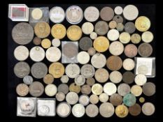 Box of Assorted Coins, UK & Worldwide, some silver, to include Golden Jubilee Crown, Pope John