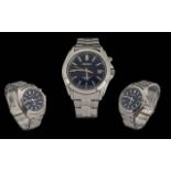 Seiko Kinetic Gents Stainless Steel Manuel Wind Watch. Features Water Resistant, Just-Date Display