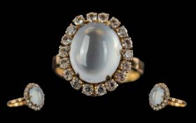 Ladies 18ct Gold Moonstone and Diamond Set Cluster Ring. Tests 18ct Gold. The Central Cabouchon