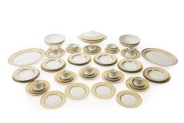 A Haviland Limoges 'Val De Loire Or' part dinner and coffee service, comprising: lidded tureen,