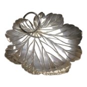 A Japanese signed white metal leaf shaped dish, inscribed 'Bisansha', signed on base, diameter 13.