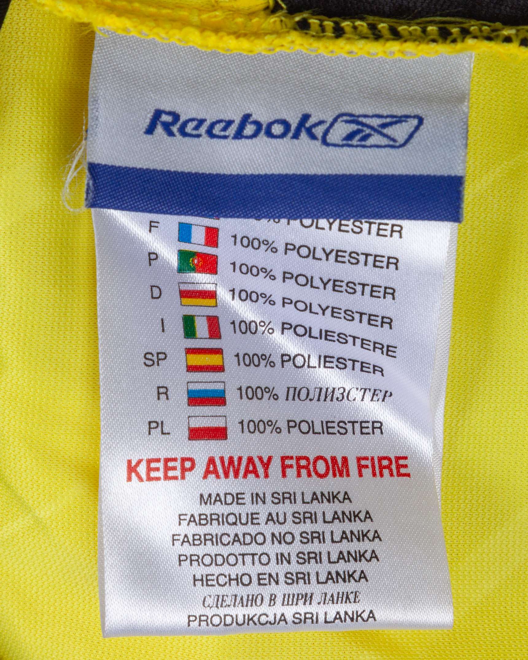 Darius Vassell yellow and black No.11 Manchester City autographed long-sleeved shirt, 2005-07 - Image 6 of 6