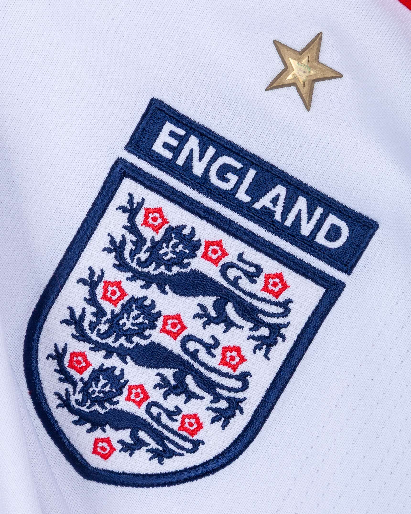 White squad autographed England replica short-sleeved shirt, 2007 - Image 3 of 7