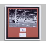 Gordon Banks and Alan Mullery double-signed 1970 World Cup photograph presentation