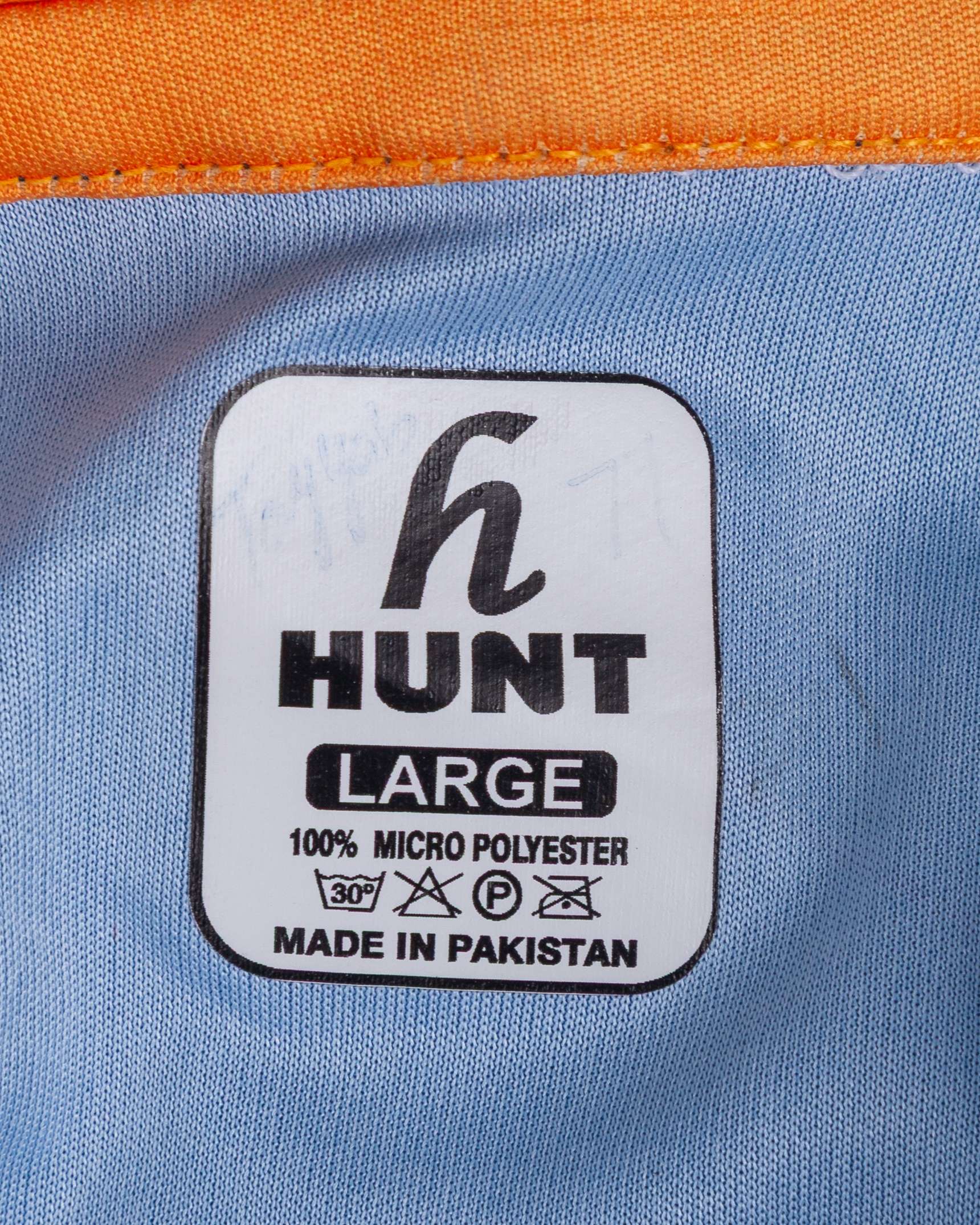 Tayab Tahir a blue and orange No.77 Central Punjab short-sleeved cricket shirt, 2022-23 - Image 4 of 4