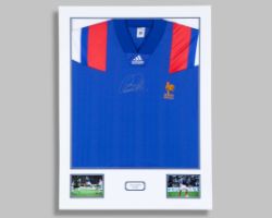 Eric Cantona autographed blue France replica shirt display