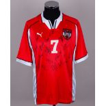 Red and white No.7 Austria squad signed short-sleeved shirt