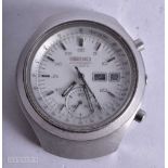 A SEIKO CHRONOGRAPH WATCH. Running. 4 cm wide.