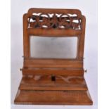 A VICTORIAN MAHOGANY STEREOSCOPE ADJUSTABLE VIEWER. 36 cm x 26 cm x 20 cm.
