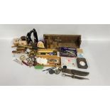 TRAY VINTAGE COLLECTIBLES TO INCLUDE FIRST WORLD WAR MILITARY MARCHING COMPASS,