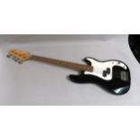 Fortissim bass guitar