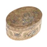 AN 18TH CENTURY GOLD SNUFF BOX.