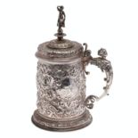 A LATE 19TH CENTURY AUSTRO-HUNGARIAN SILVER TANKARD.