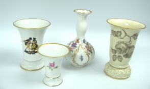 Lot Vasen, dabei Fürstenberg und Rosenthal Mageritha, Trichtervasen mit floralem Design und