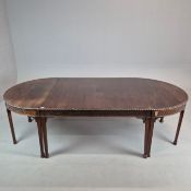 EARLY 20TH CENTURY MAHOGANY DINING TABLE.
