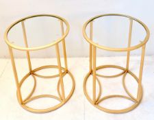 PAIR OF OCCASIONAL TABLES.