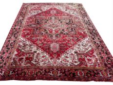 VINTAGE HERIZ CARPET.