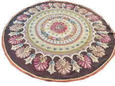 ANTIQUE FRENCH AUBUSSON CIRCULAR CARPET.