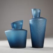 MURANO STYLE GLASS VASES, A GRADUATED PAIR.