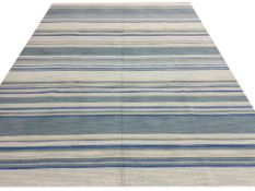 FINE CONTEMPORARY CARPET.