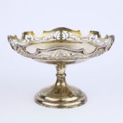 A MARTIN HALL & CO LTD SILVER FRUIT BOWL.