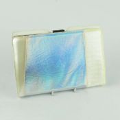 A STELLA McCARTNEY WHITE 'BIG CLUTCH' HANDBAG.