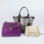 THREE VARIOUS DESIGNER HANDBAGS.
