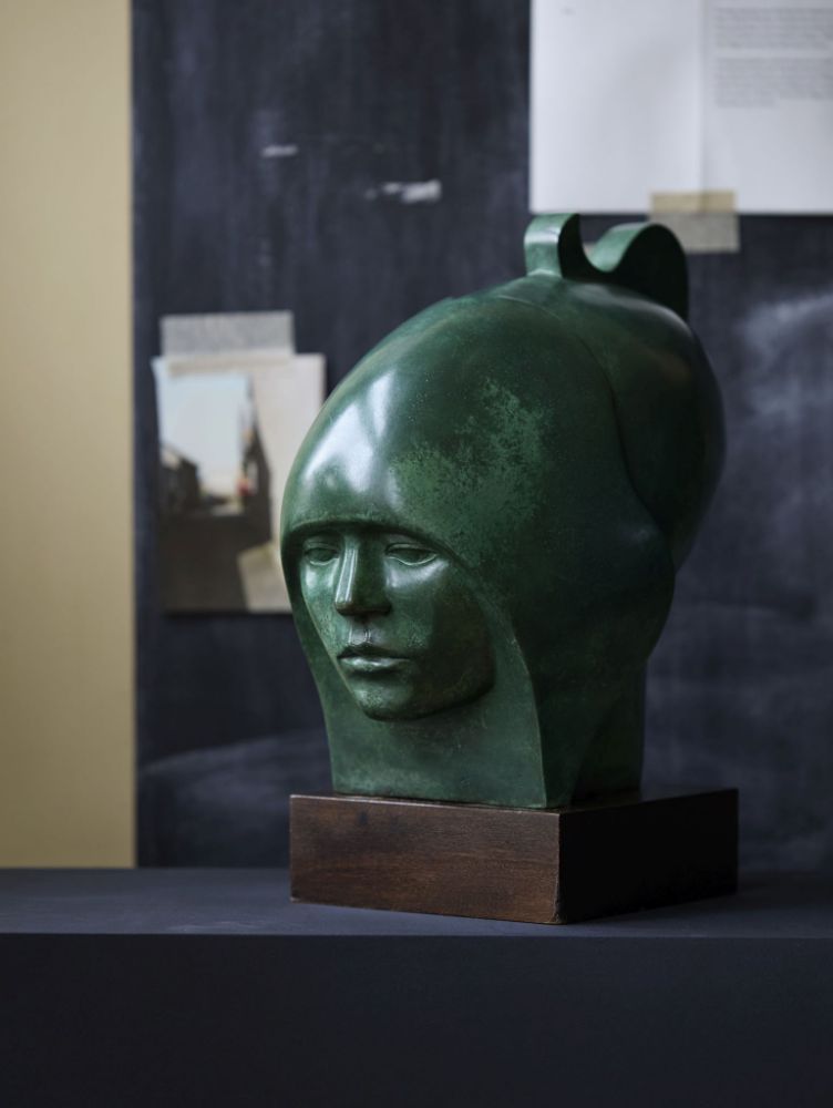 Contemporary Art - Lyon & Turnbull