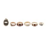 A small collection of antique and later jewellery, comprising a late Victorian 9ct gold and pink