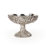 Large silver pedestal bowl Japanese, 19th Century retailed by Kuhn & Komor, decorated with