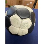 COLLECTABLES Southampton 1980-81 season signed football including Mick Channon