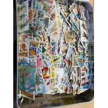 COLLECTABLE STAMPS Tin of modern used British Commonwealth off paper (1000's ) Mainly African