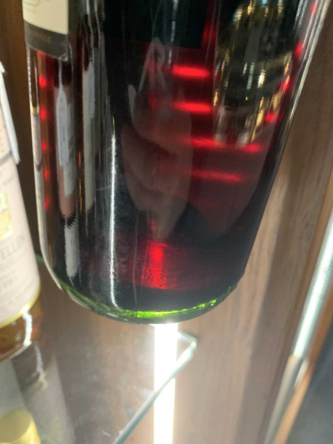 GRAND VIN DE CHATEAU LATOUR 1982 VINTAGE PAUILLAC, PREMIER GRAND CRU CLASSE - BORDEAUX - Image 9 of 9